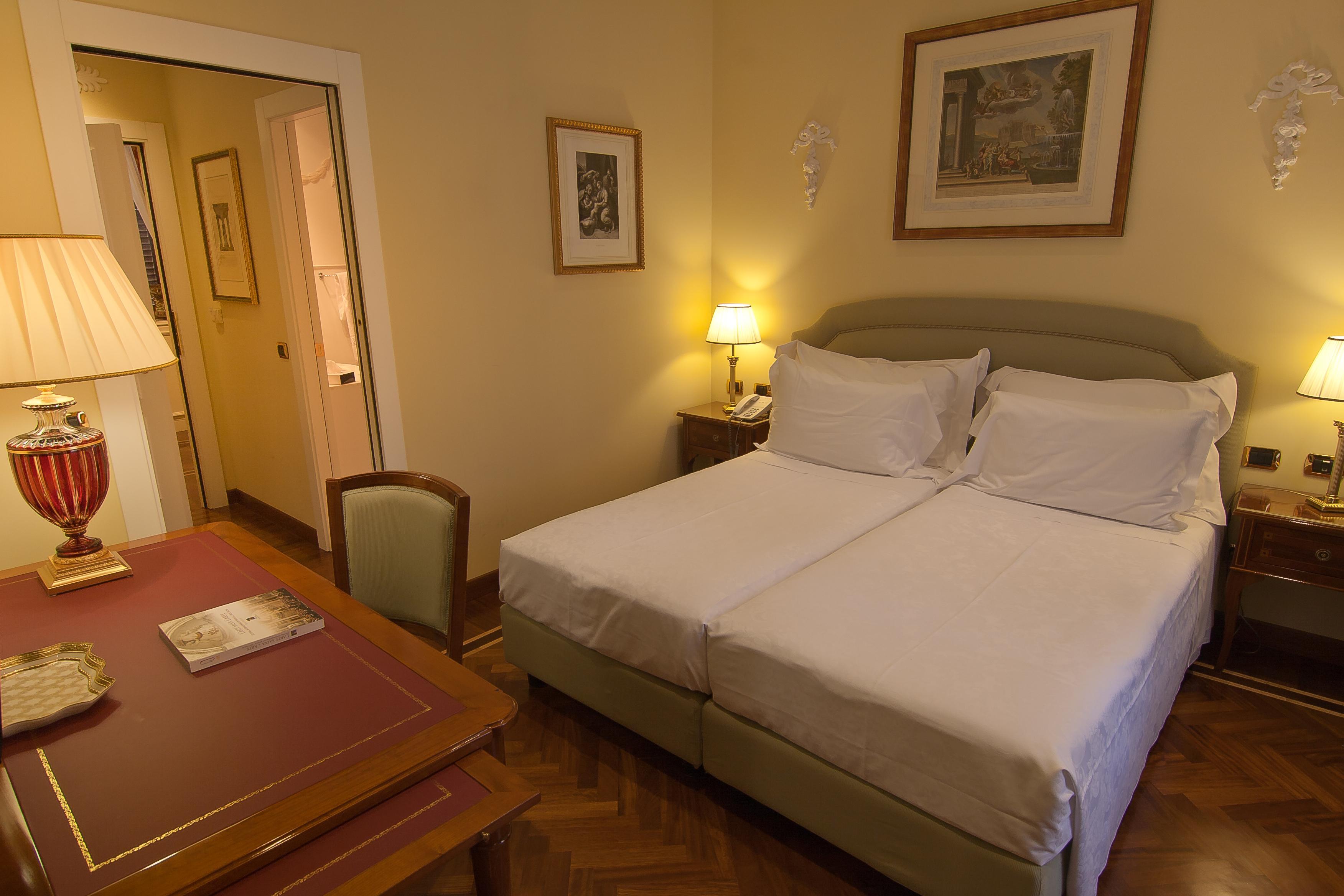 ホテル レシデンツァ パオロ VI ローマ 部屋 写真